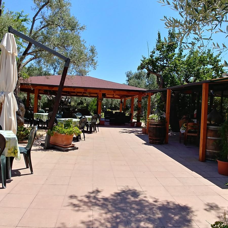 La Piana Degli Ulivi Bed & Breakfast Rossano Exterior photo